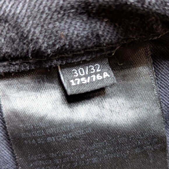 TOTEME Twisted Seam Washed Black Jeans 30 / 32 (best for US size 6 or 8) - Picture 8 of 16